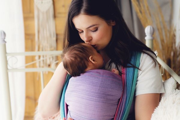 Jaka jest najlepsza chusta do noszenia dziecka?